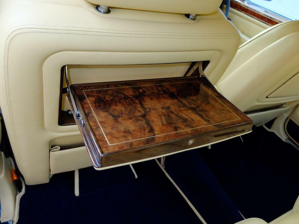 Rolls-Royce Silver Spur 6.8 V8 Blue #12