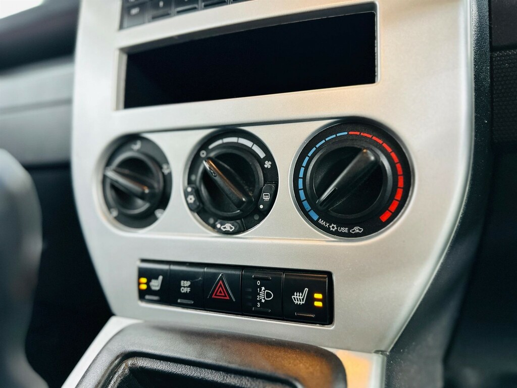 Jeep Patriot  Silver #27