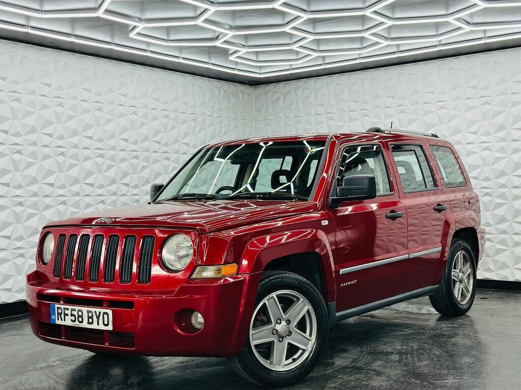 Jeep Patriot  Silver #1