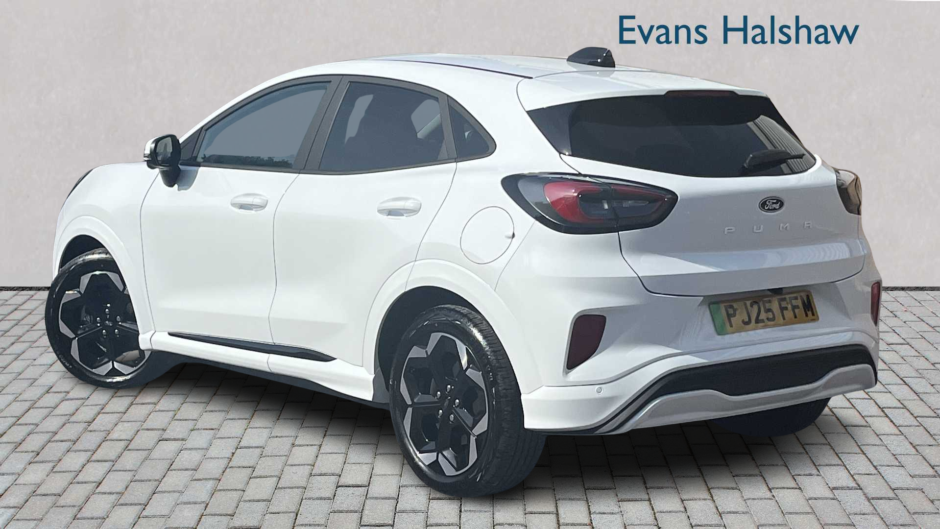 Ford Puma 123Kw Premium 43Kwh 2025 PJ25FFM White #4