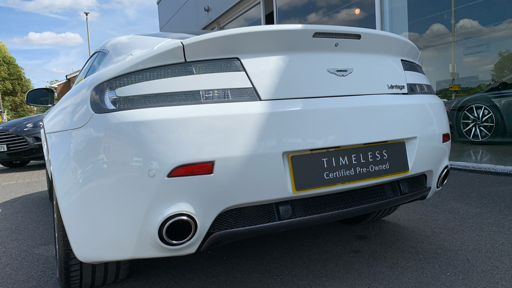 Aston Martin V8 Hatchback Silver #20