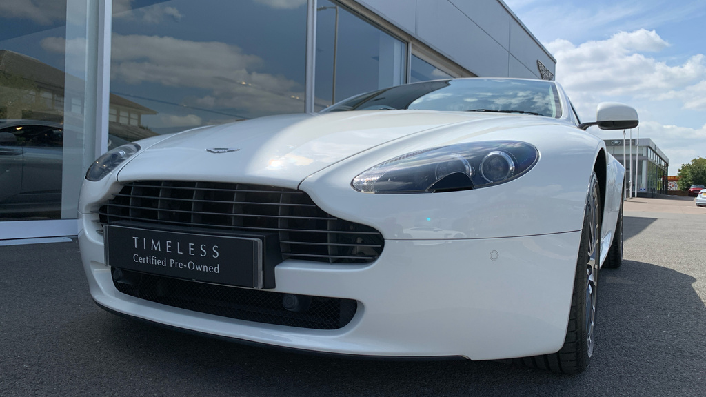 Aston Martin V8 Hatchback Silver #21