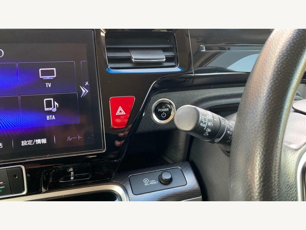 Honda StepWagon Spada 2.0 Hybrid 7 Seats Silver #65
