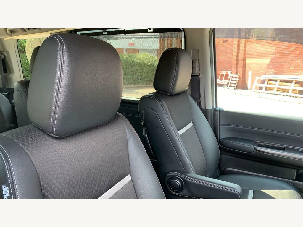 Honda StepWagon Spada 2.0 Hybrid 7 Seats Silver #43