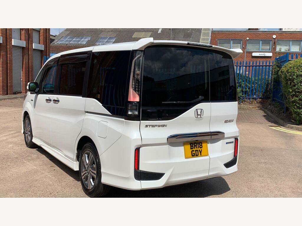 Honda StepWagon Spada 2.0 Hybrid 7 Seats Silver #9