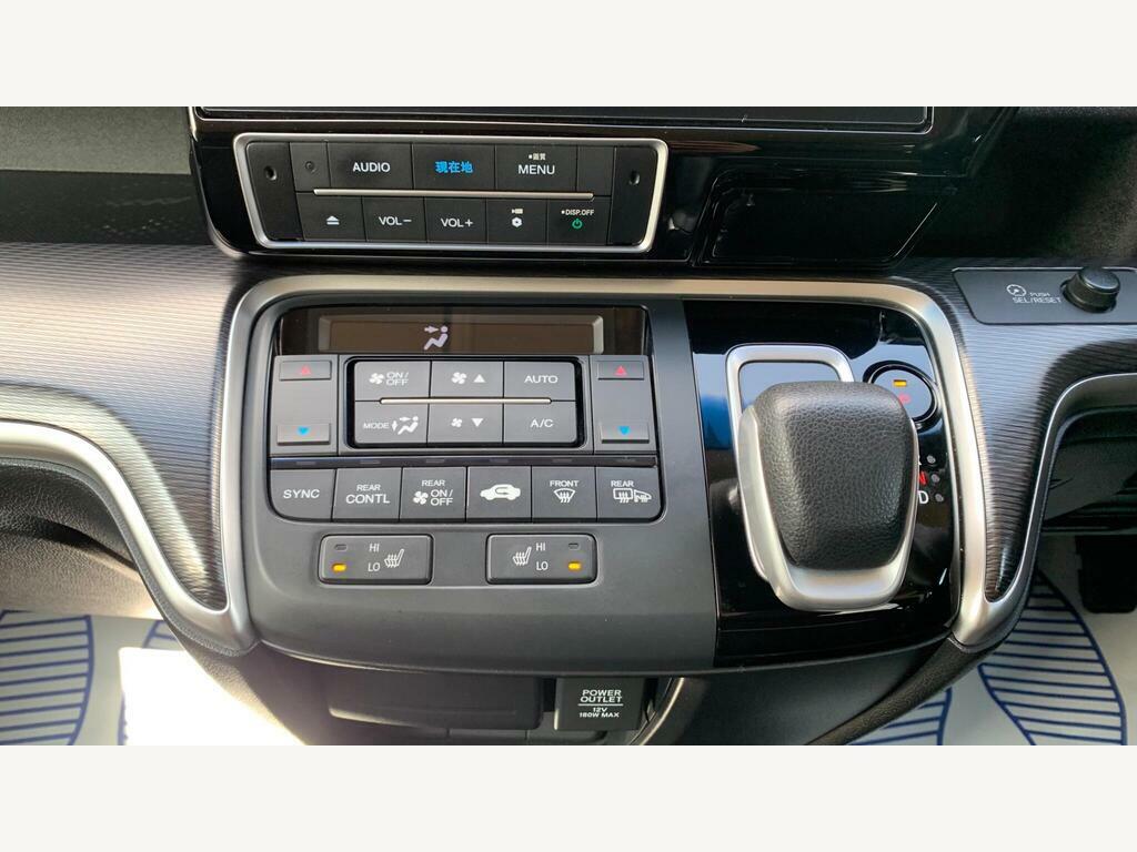 Honda StepWagon Spada 2.0 Hybrid 7 Seats Silver #60