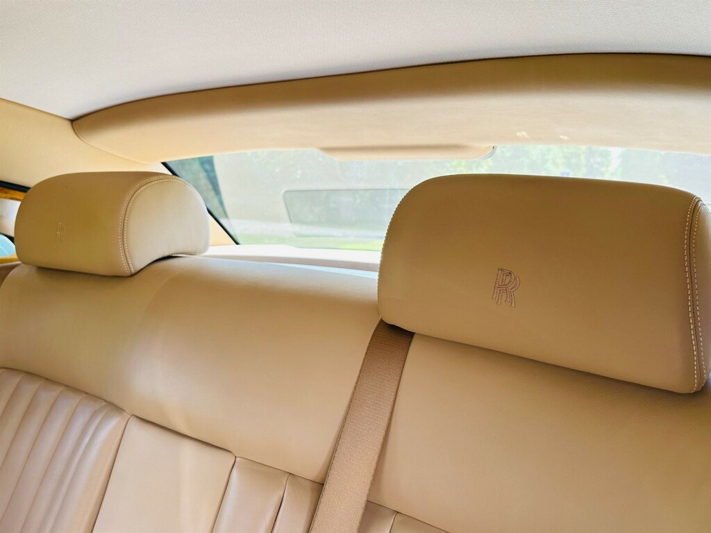 Rolls-Royce Phantom Saloon Black #71