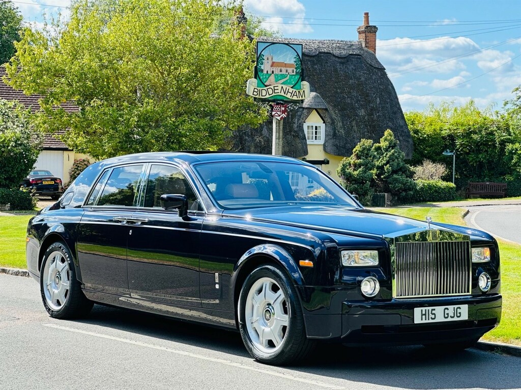 Rolls-Royce Phantom Saloon Black #11