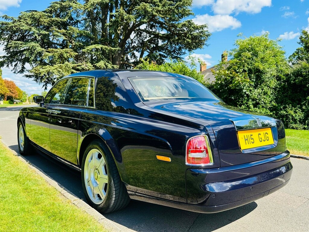 Rolls-Royce Phantom Saloon Black #6