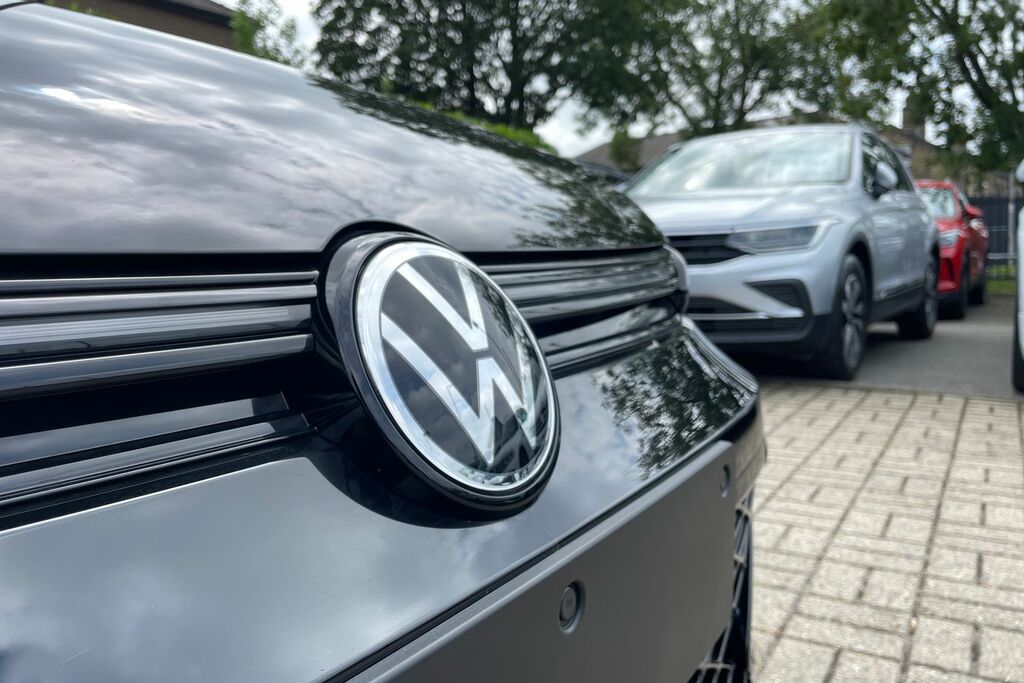 Volkswagen Golf Black #39