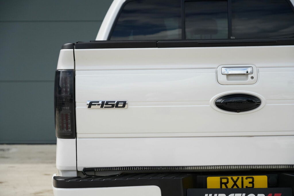 Ford F-150 Svt 6.2 Litre Left White #19