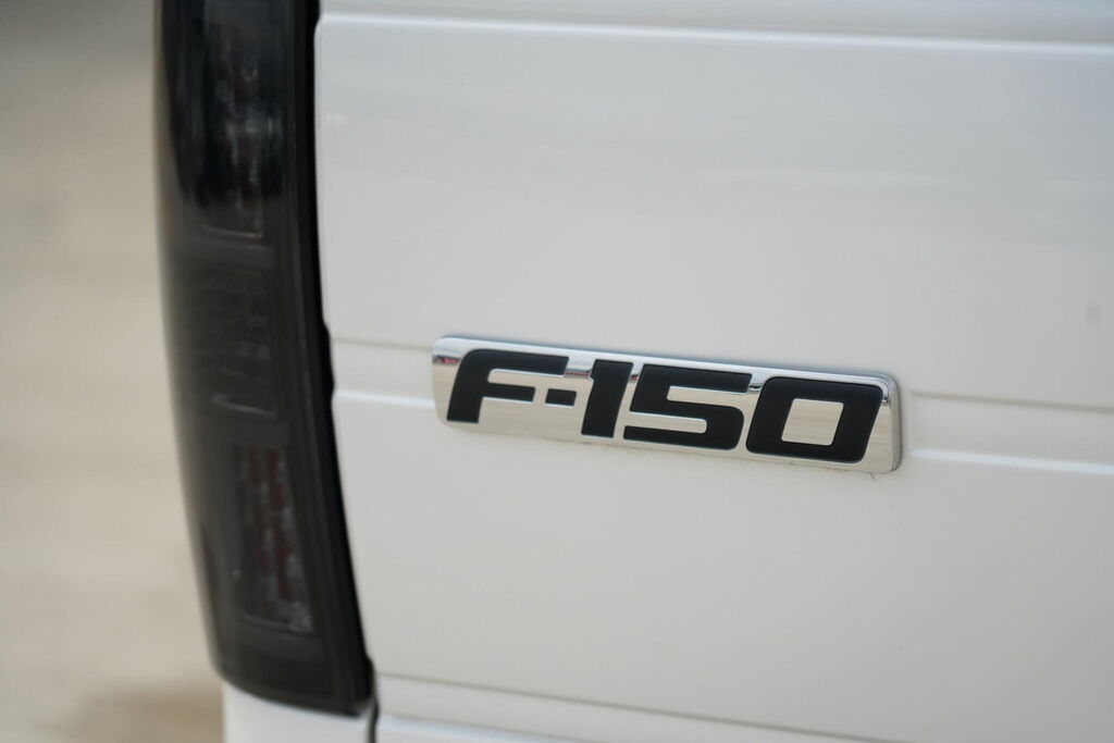 Ford F-150 Svt 6.2 Litre Left White #29