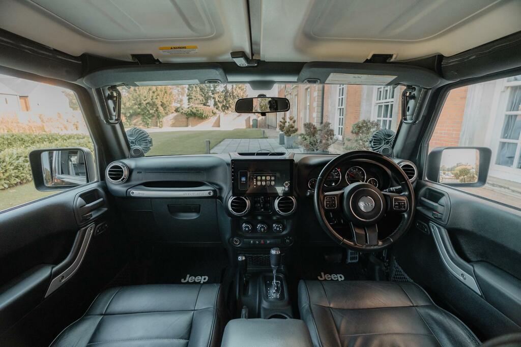 Jeep Wrangler Automatic #4