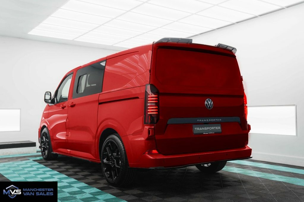 Volkswagen Transporter Combi  Red #2