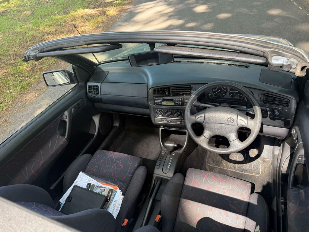 Volkswagen Golf 1.8 Gl White #21