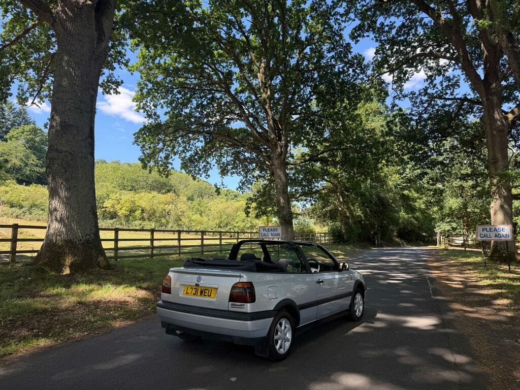 Volkswagen Golf 1.8 Gl White #10