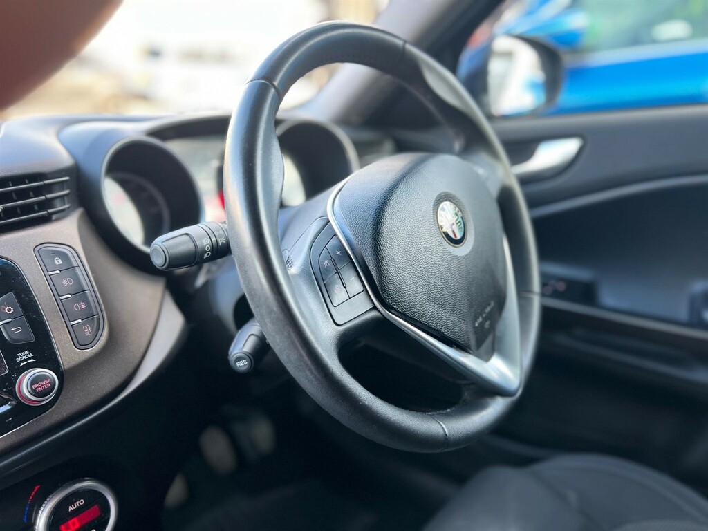 Alfa Romeo  Giulietta Multiair Speciale Tb Black #17