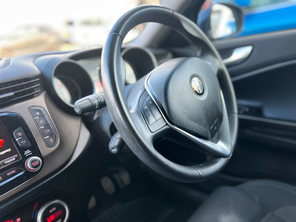 Alfa Romeo  Giulietta Multiair Speciale Tb Black #36