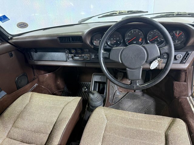 Porsche 911 Sc Cabriolet -  #2