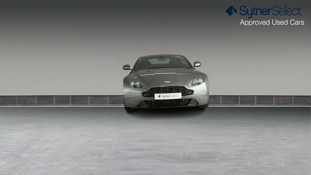 Aston Martin V8 Coupe Manual Silver #4