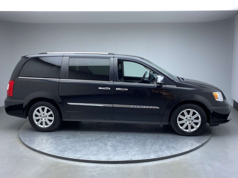 Chrysler Voyager Grand Limited Edition Crd  #2