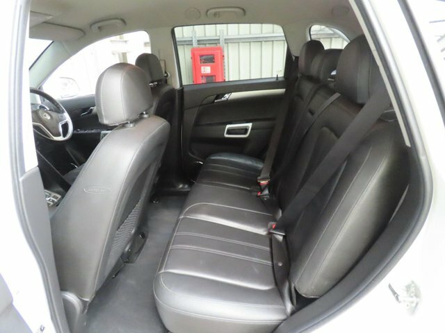 Vauxhall Antara Hatchback White #5