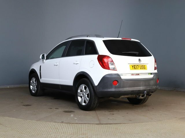 Vauxhall Antara Hatchback White #3
