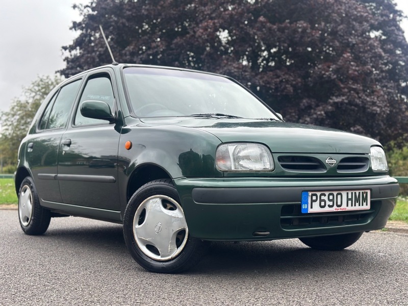 Nissan Micra Micra Shape White #1