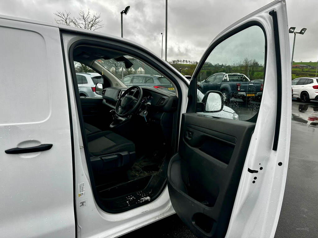 Peugeot Expert 1000 1.5 Bluehdi 100 Professional Premium Van CL23EKX White #6