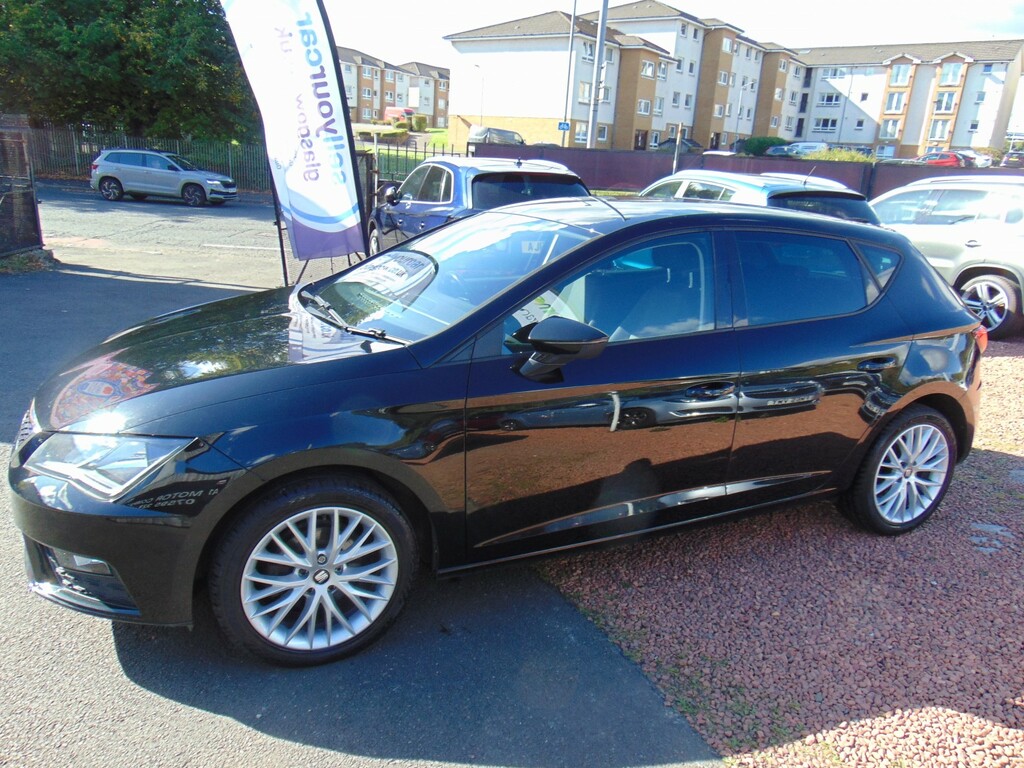 Seat Leon Hatchback 1.2 Tsi Se Dynamic Technology Mot June KJ18UAS Black #2