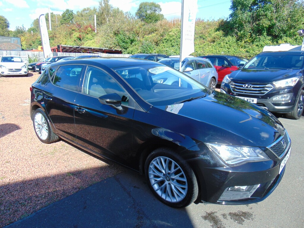 Seat Leon Hatchback 1.2 Tsi Se Dynamic Technology Mot June KJ18UAS Black #4