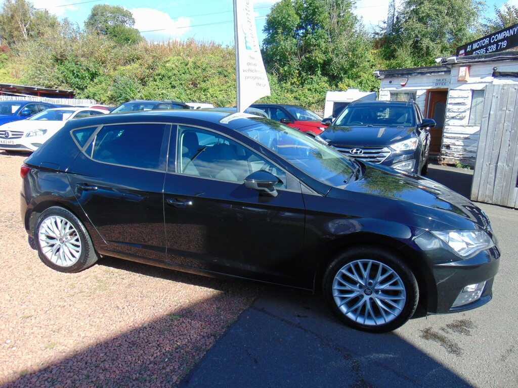 Seat Leon Hatchback 1.2 Tsi Se Dynamic Technology Mot June KJ18UAS Black #6