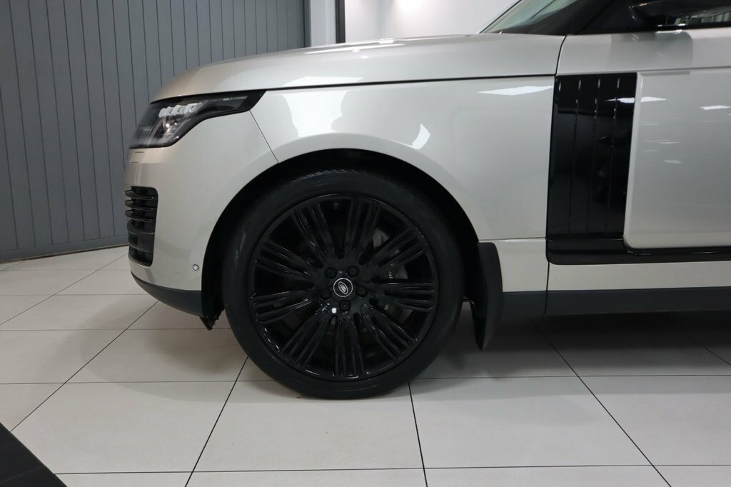 Land Rover Range Rover 4.4L Autobiography 5dr Gold #5