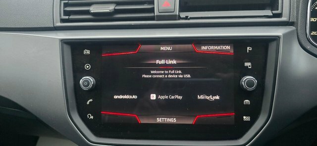 Seat Ibiza 1.0 Mpi Se Technology Hatchback VN68ZXA White #5