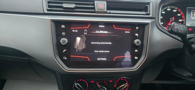 Seat Ibiza 1.0 Mpi Se Technology Hatchback VN68ZXA White #4