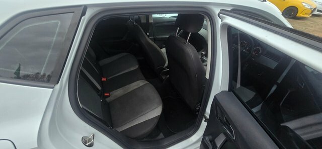 Seat Ibiza 1.0 Mpi Se Technology Hatchback White