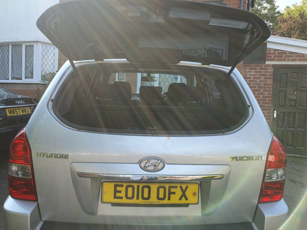 Hyundai Tucson  Black #8