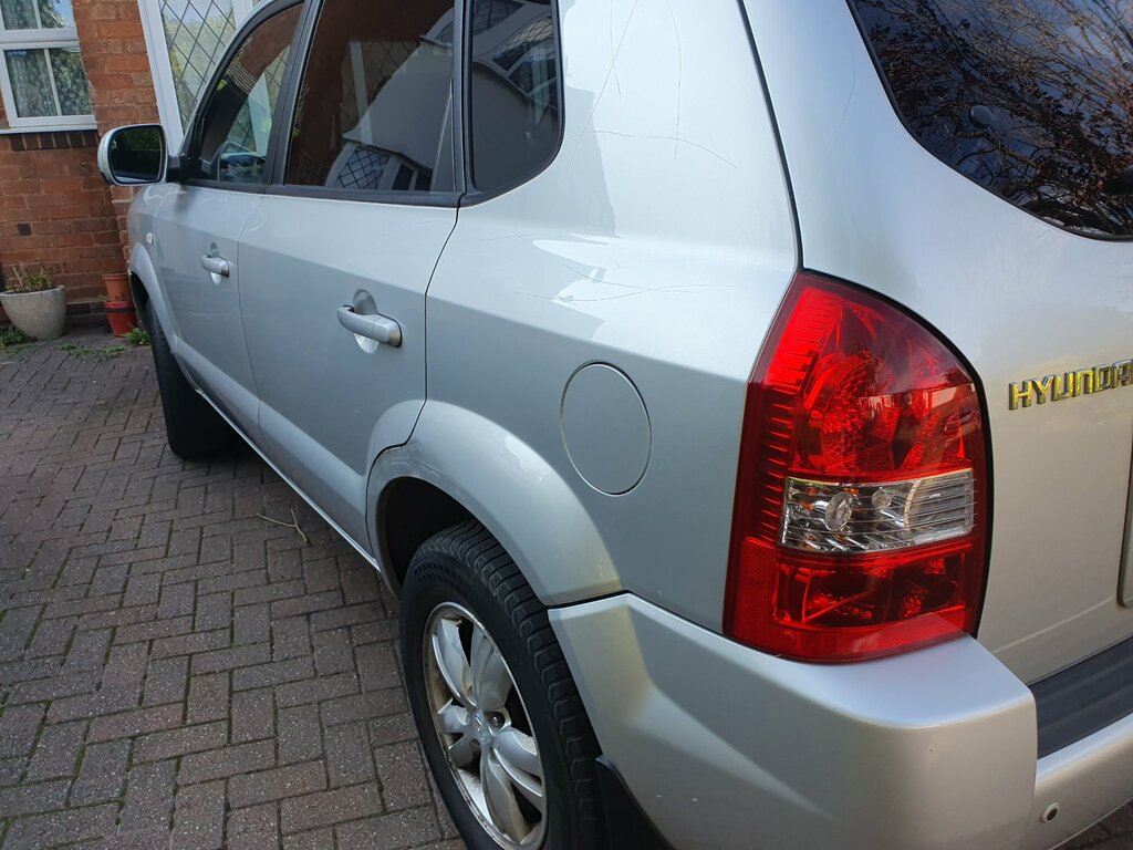 Hyundai Tucson  Black #10
