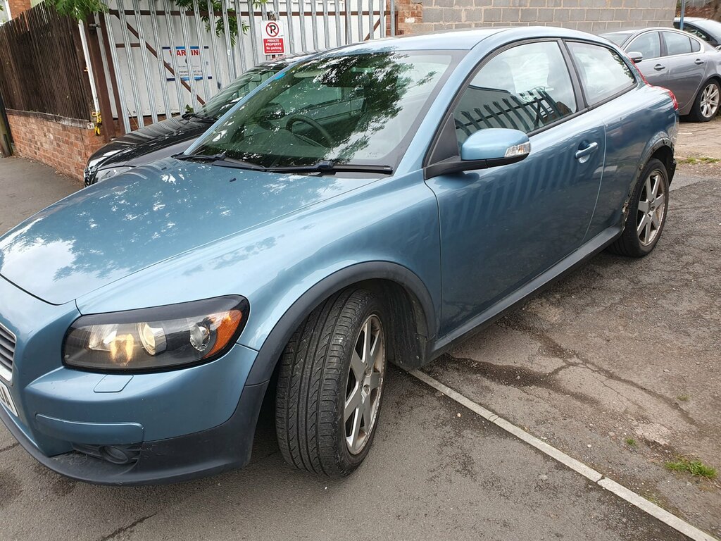 Volvo C30 2.4 D5 Se Sport Geartronic White #1