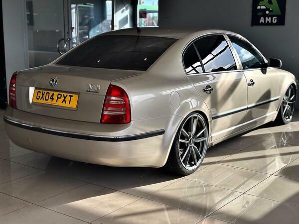 Skoda Superb 2.5 Tdi V6 Elegance #36