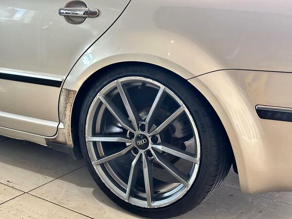 Skoda Superb 2.5 Tdi V6 Elegance #47