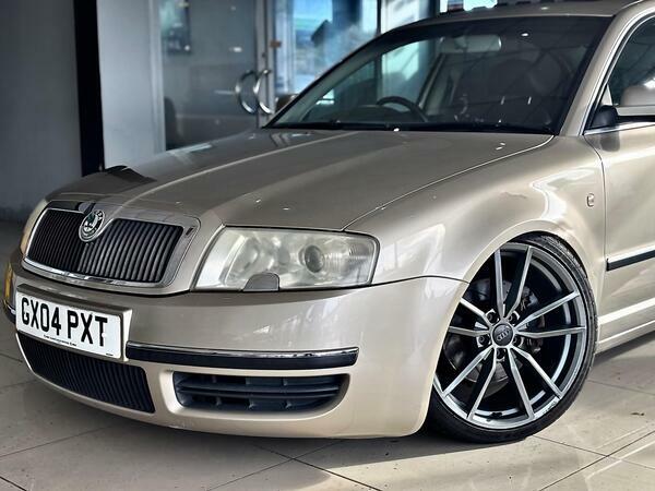Skoda Superb 2.5 Tdi V6 Elegance #3