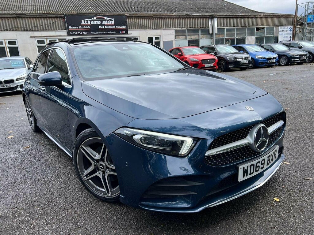 Mercedes-Benz A Class Hatchback 1.5 A180d Amg Line Premium Plus 2 7G-d Blue