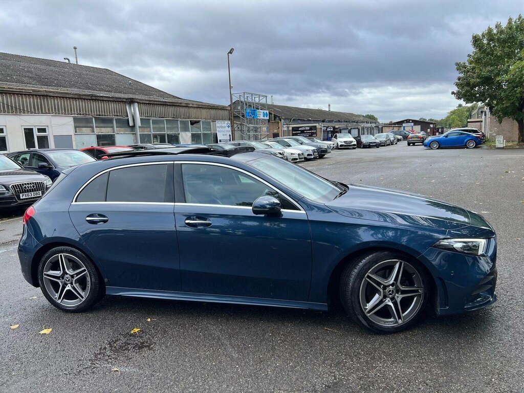 Mercedes-Benz A Class Hatchback 1.5 A180d Amg Line Premium Plus 2 7G-d WD69BXR Blue #5