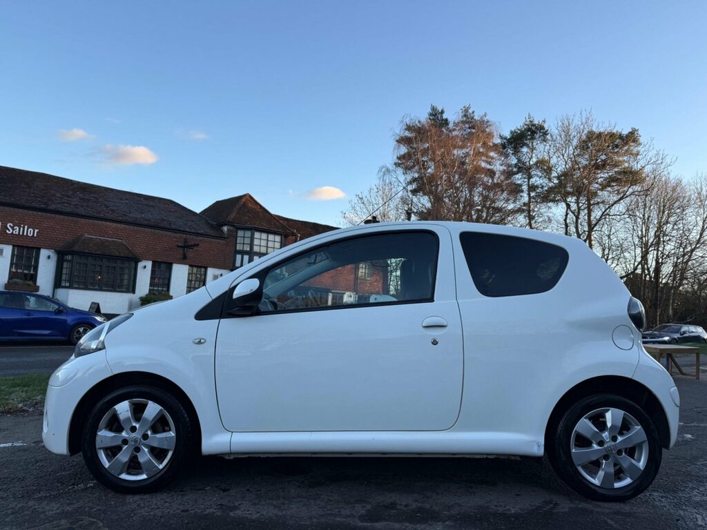 Toyota Aygo 1.0 Vvt-i Fire Euro 5 YR62ZVC White #6