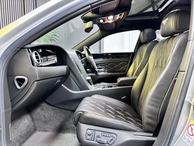 Bentley Flying Spur 6.0 W12 616 Bhp Blue #10