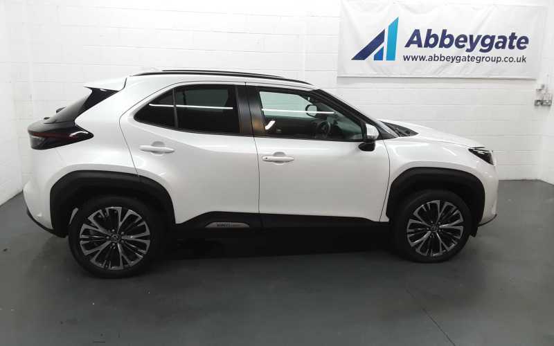 Toyota Yaris Cross 1.5 92Ps Cross Excel Hev 4X4 6 Speed - White #4