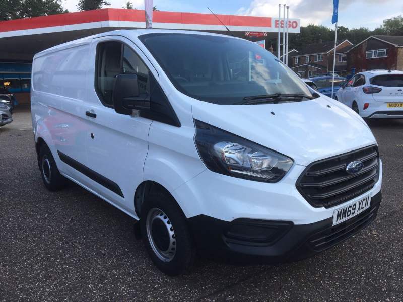 Ford Transit Custom Custom 300L1 2.0Tdci 130Ps - 2019 69 MM69XCN White #3