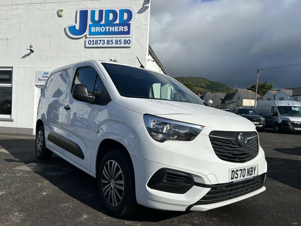 Vauxhall Combo Sportive 2300 1.5 Turbo D 100Ps L1 H1 DS70NBY  #2