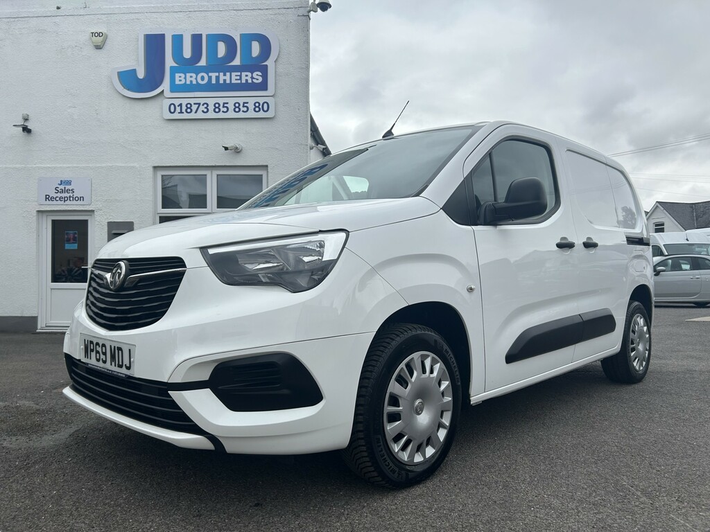 Vauxhall Combo Sportive 1.5 Turbo D 2300 Sportive 100Ps L1 H1 